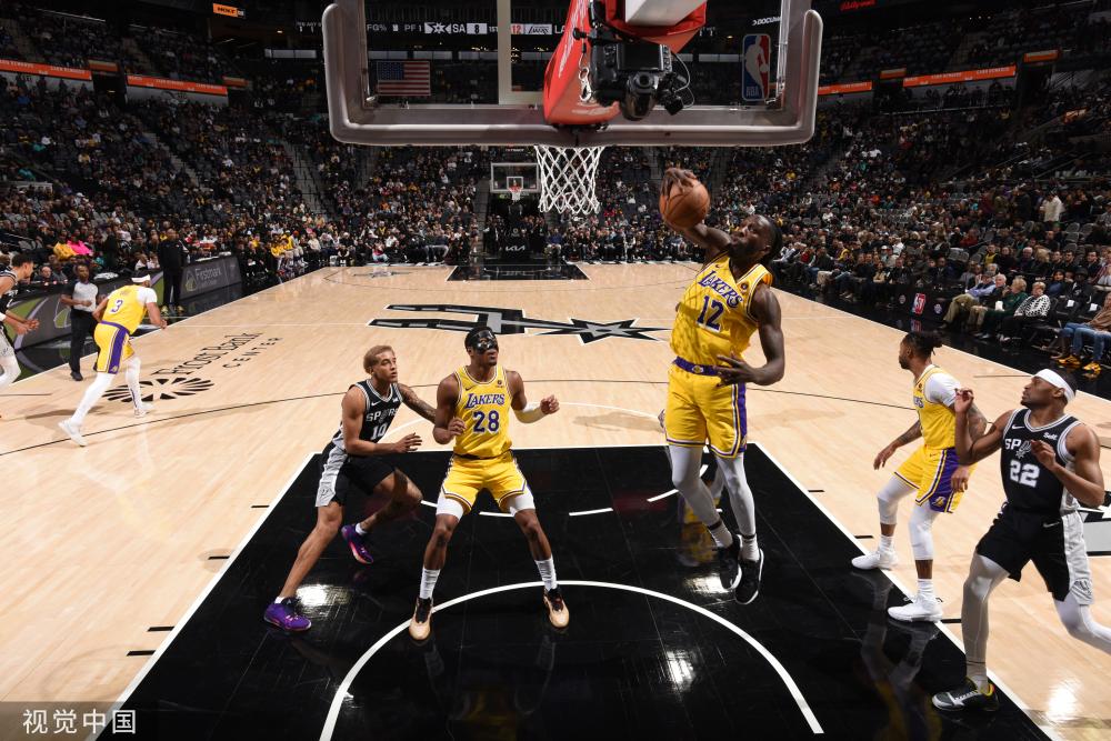 在现代足球 在现代足球