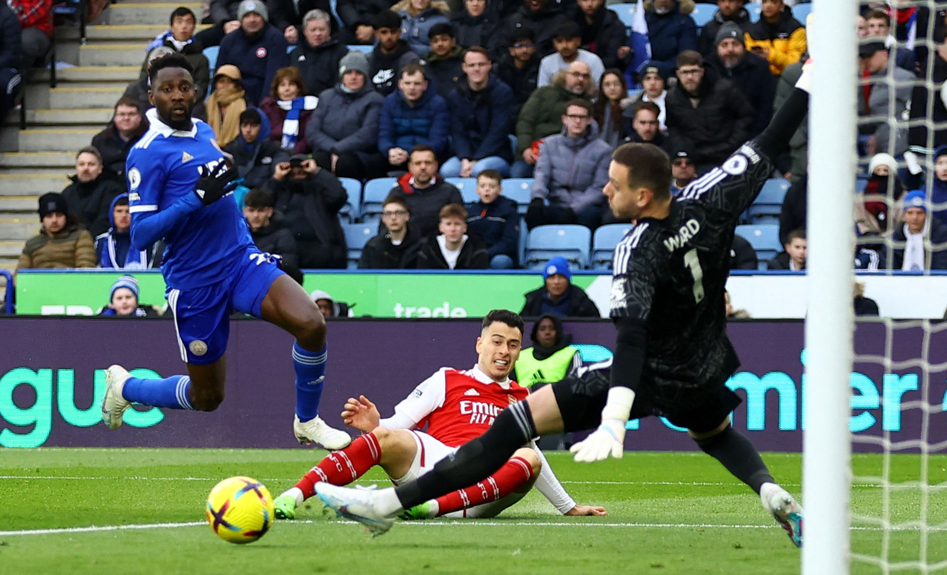 费尔南德斯 费尔南德斯